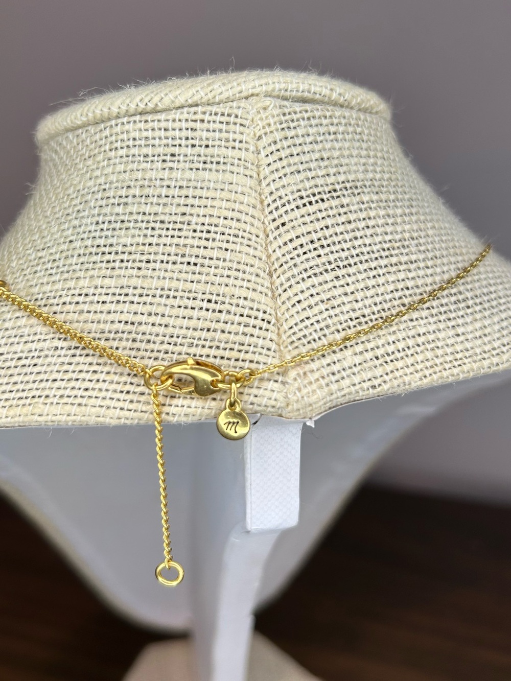 Madewell Strawberry Charm Necklace Gold Tone Fruit Pendant - Picture 5 of 6